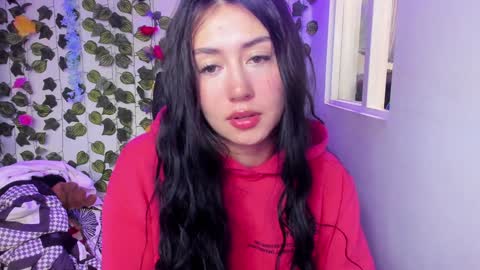 Snapshot of celestinepurple chatting on 01-04-25, 04:00 Celestineeeeee online show from 01-04-25, 04:00