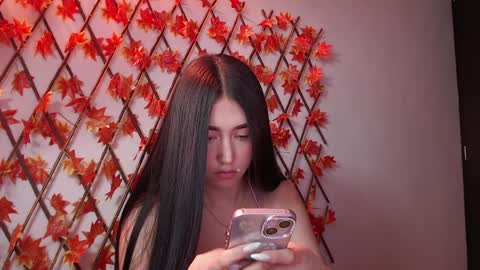 Snapshot of celestinepurple chatting on 01-29-25, 11:46 Celestineeeeee online show from 01-29-25, 11:46