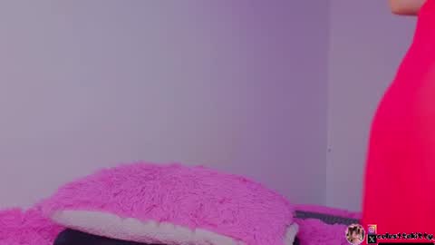 Snapshot of celestte_evans_1 chatting on 07-03-26, 07:26 celestte_evans_1 online show from 07-03-26, 07:26