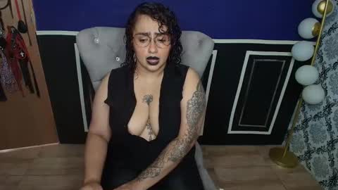 Snapshot of celestte_sweet chatting on 05-09-26, 12:32 online show from 05-09-26, 12:32