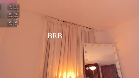 Snapshot of celia_dubois chatting on 02-01-25, 11:27 Ari online show from 02-01-25, 11:27