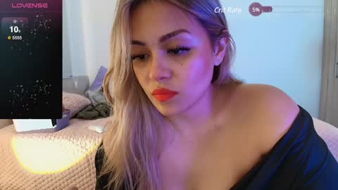 Celia online show from 01-28-25, 11:17