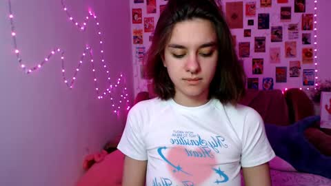 Snapshot of celine_dionn chatting on 12-06-24, 03:33 Celine online show from 12-06-24, 03:33