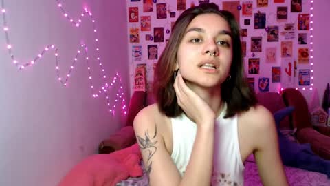 Snapshot of celine_dionn chatting on 12-12-24, 03:27 Celine online show from 12-12-24, 03:27