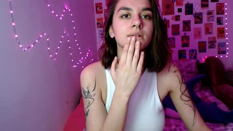 Snapshot of celine_dionn chatting on 01-25-25, 12:26 Celine online show from 01-25-25, 12:26