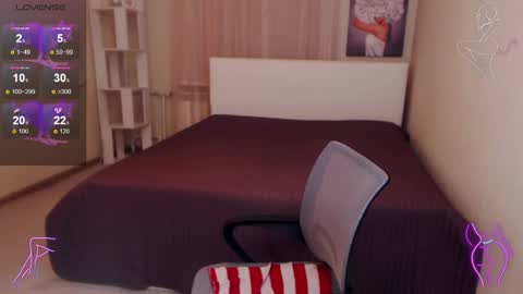 Snapshot of celine_faer1 chatting on 02-07-25, 01:43 Celine online show from 02-07-25, 01:43
