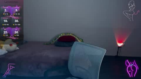 Snapshot of celine_faer1 chatting on 09-24-25, 03:26 Celine online show from 09-24-25, 03:26
