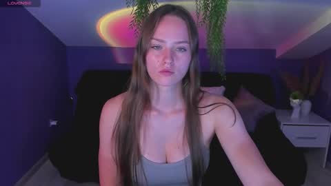 Snapshot of celinecharm_ chatting on 09-13-25, 01:44 elin online show from 09-13-25, 01:44