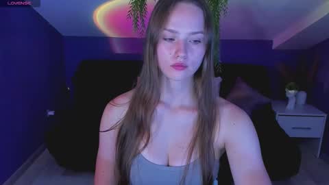Snapshot of celinecharm_ chatting on 09-14-25, 01:32 elin online show from 09-14-25, 01:32