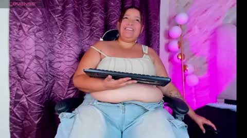 Snapshot of cellycanela_ chatting on 06-13-26, 02:53 Francy online show from 06-13-26, 02:53