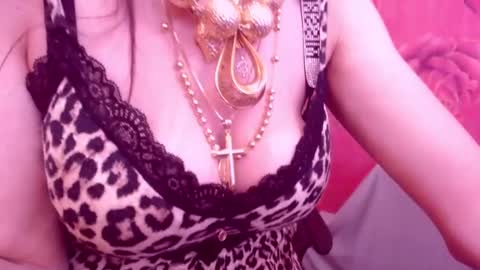 Cerise online show from 02-21-25, 07:12