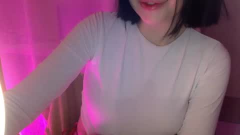 Snapshot of cerisedood82 chatting on 12-22-25, 06:38 Eva online show from 12-22-25, 06:38