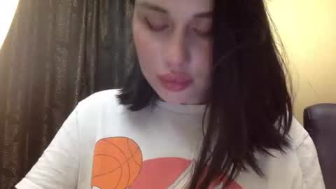 Snapshot of cerisedood82 chatting on 04-06-26, 08:21 Eva online show from 04-06-26, 08:21