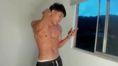 Snapshot of ceron_cb chatting on 01-11-26, 11:15 ceron cb online show from 01-11-26, 11:15