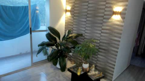 Snapshot of ceron_cb chatting on 04-28-26, 10:37 ceron cb online show from 04-28-26, 10:37