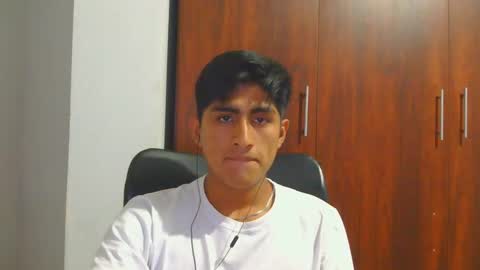 Snapshot of cesarex148 chatting on 12-25-24, 12:37 Cesar online show from 12-25-24, 12:37