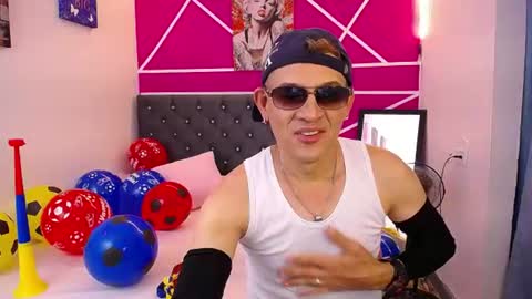 Cesirry online show from 07-07-26, 07:40