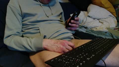Snapshot of cgn4you chatting on 02-14-25, 06:29 cgn4you online show from 02-14-25, 06:29