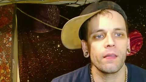 Snapshot of cguffey2284 chatting on 01-28-25, 10:01 cguffey2284 online show from 01-28-25, 10:01