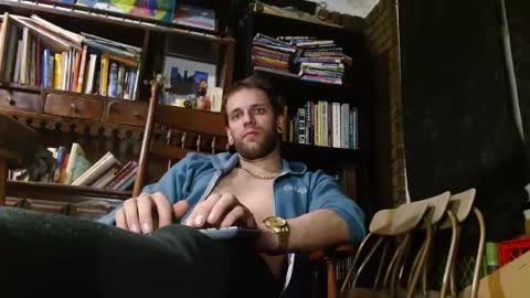 Snapshot of cguffey2284 chatting on 02-07-25, 10:29 cguffey2284 online show from 02-07-25, 10:29