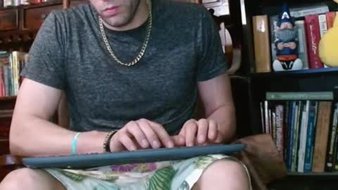 Snapshot of cguffey2284 chatting on 02-17-25, 07:26 cguffey2284 online show from 02-17-25, 07:26