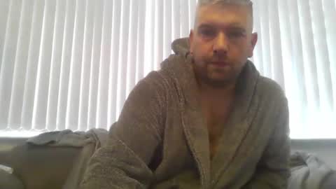 Snapshot of ch33ky85 chatting on 11-10-25, 10:47 ch33ky85 online show from 11-10-25, 10:47