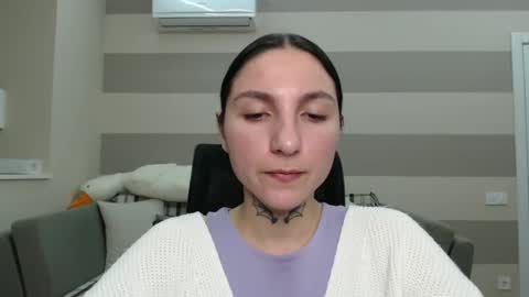 Snapshot of chabibiann chatting on 01-17-25, 03:11 Kate online show from 01-17-25, 03:11