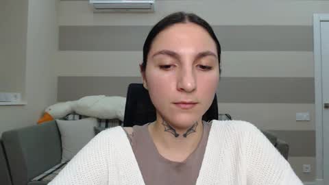 Snapshot of chabibiann chatting on 01-23-25, 02:17 Kate online show from 01-23-25, 02:17