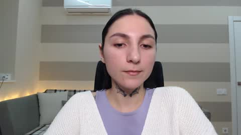 Snapshot of chabibiann chatting on 01-29-25, 01:38 Kate online show from 01-29-25, 01:38