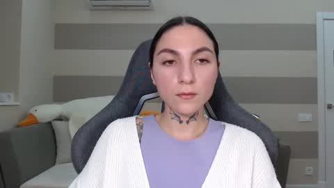 Snapshot of chabibiann chatting on 02-12-25, 04:55 Kate online show from 02-12-25, 04:55