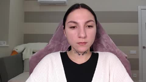 Snapshot of chabibiann chatting on 02-20-25, 07:01 Kate online show from 02-20-25, 07:01