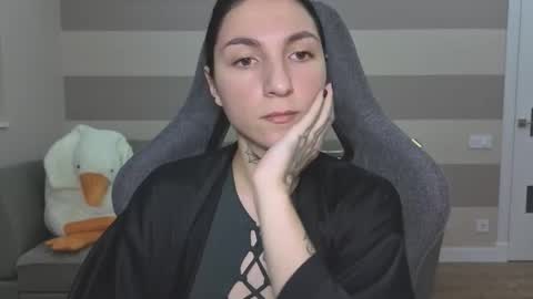 Snapshot of chabibiann chatting on 09-18-25, 07:10 Kate online show from 09-18-25, 07:10