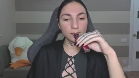 Snapshot of chabibiann chatting on 10-15-25, 05:07 Kate online show from 10-15-25, 05:07