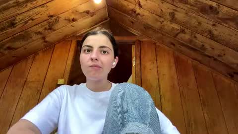 Nini online show from 07-16-26, 01:28