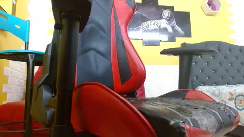 Snapshot of chacorta_ chatting on 03-13-26, 01:40 chacorta_ online show from 03-13-26, 01:40