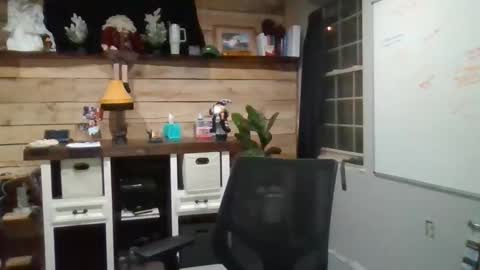 Snapshot of chadmichaell chatting on 11-17-25, 03:23 chadmichaell online show from 11-17-25, 03:23