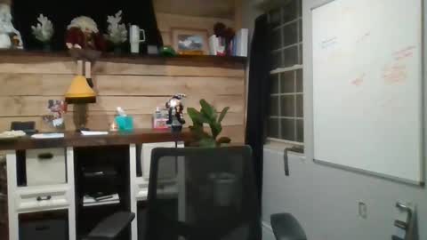 Snapshot of chadmichaell chatting on 11-19-25, 02:55 chadmichaell online show from 11-19-25, 02:55