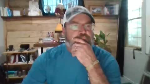 Snapshot of chadmichaell chatting on 12-20-25, 08:27 chadmichaell online show from 12-20-25, 08:27