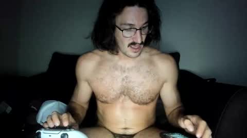 Snapshot of chadpowerz chatting on 05-15-26, 05:03 Lydong online show from 05-15-26, 05:03