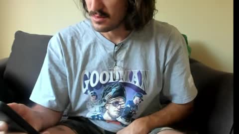 Snapshot of chadpowerz chatting on 05-17-26, 06:26 Lydong online show from 05-17-26, 06:26