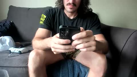 Snapshot of chadpowerz chatting on 05-27-26, 05:54 Lydong online show from 05-27-26, 05:54