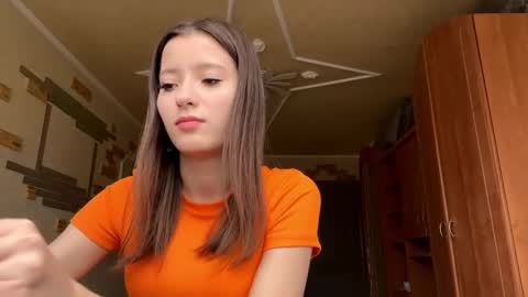 Luna online show from 03-24-26, 11:15