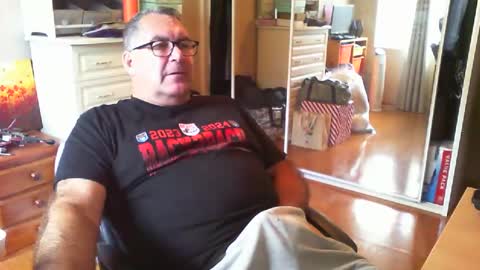 Snapshot of chalkstall chatting on 12-03-24, 09:00 Chalky online show from 12-03-24, 09:00