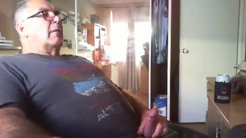 Snapshot of chalkstall chatting on 01-13-26, 08:08 Chalky online show from 01-13-26, 08:08