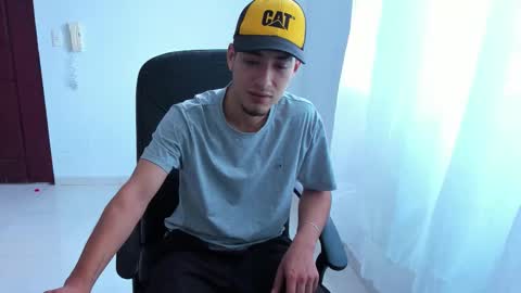 Snapshot of chandler_kenji chatting on 09-27-25, 05:07 Kenji online show from 09-27-25, 05:07