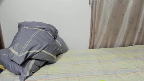 Snapshot of chandler_kenji chatting on 11-20-25, 02:01 Kenji online show from 11-20-25, 02:01