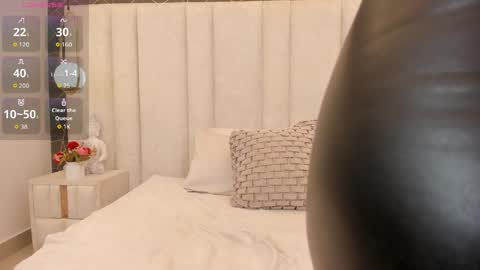 CHANEL online show from 04-10-26, 08:46