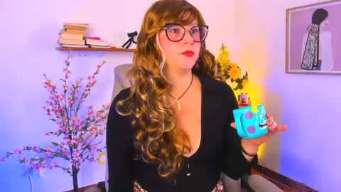 chanell online show from 05-21-26, 01:18