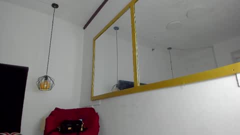 Snapshot of chanellejohnson_ chatting on 02-13-25, 10:02 chanellejohnson_ online show from 02-13-25, 10:02