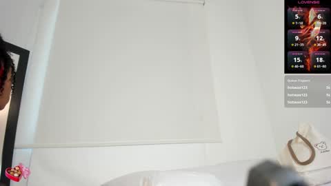 Chanell online show from 09-17-25, 06:42